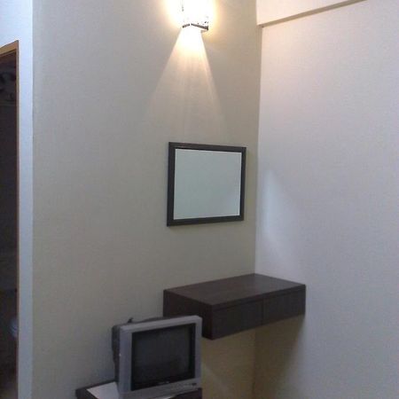 Jr Hotel Sitiawan Exteriör bild